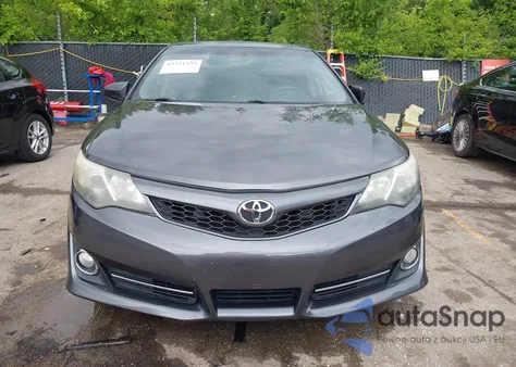 2014 Toyota Camry L/Le/Se/Se Sport/Xle из США, поврежденный, VIN 4T1BF1FK2EU387989